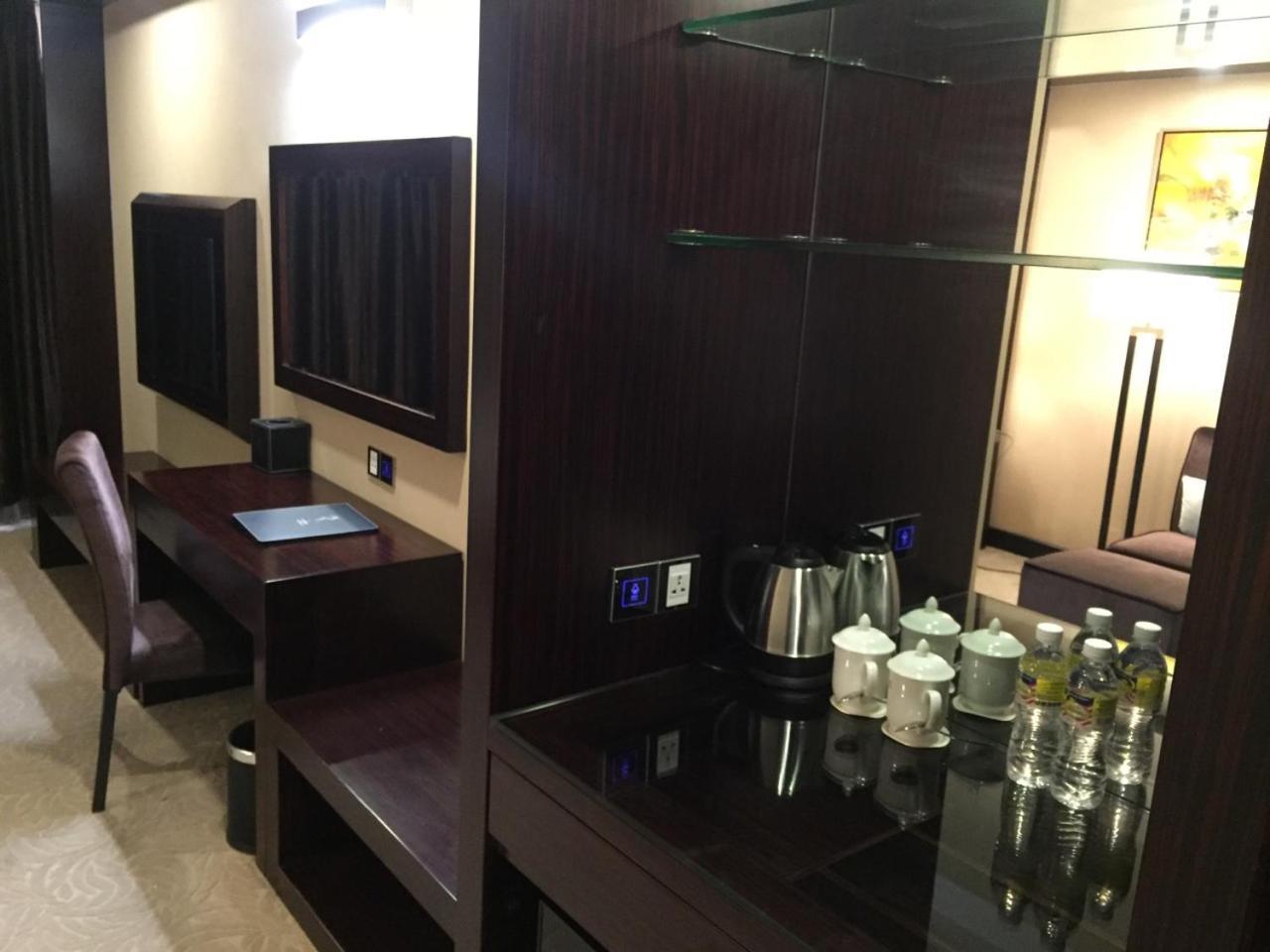 Royale Signature Hotel Alor Setar Room photo